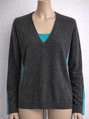 Aqua Cashmere 100% Cashmere Sweater V-Neck Gray Teal Size M Soft